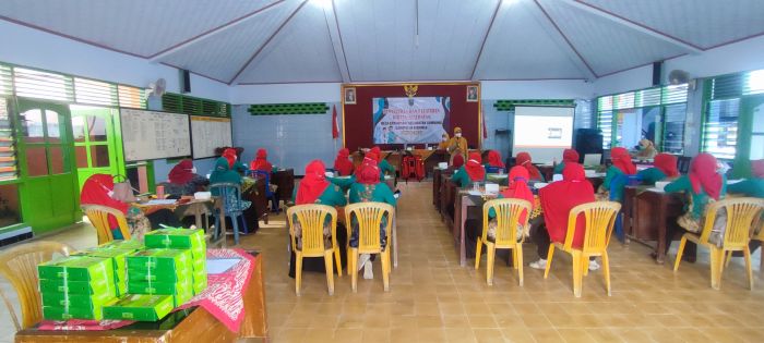 PENYULUHAN DAN PELATIHAN BIDANG KESEHATAN 01