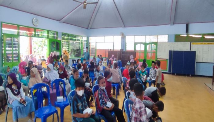 DUKUNGAN PENDIDIKAN BAGI SISWA MISKIN DAN BERPRESTASI TAHUN 2021 DESA BANJARSARI 02