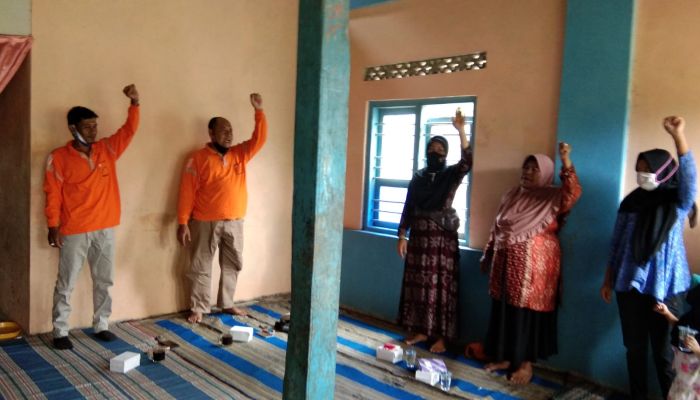 SOSIALISASI ADAPTASI NEW NORMAL DI SETIAP RT DESA BANJARSARI 01