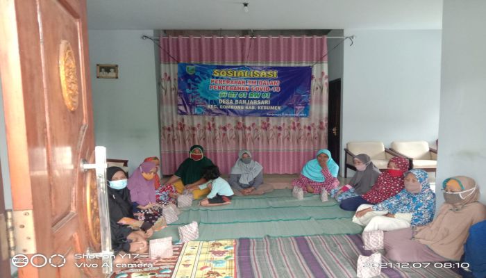 SOSIALISASI ADAPTASI NEW NORMAL DI SETIAP RT DESA BANJARSARI 02
