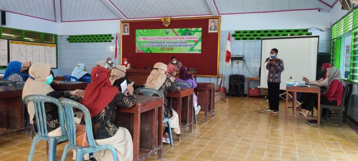 SOSIALISASI NEW NORMAL DI LINGKUNGAN RT (PEMBEKALAN TIM) 02